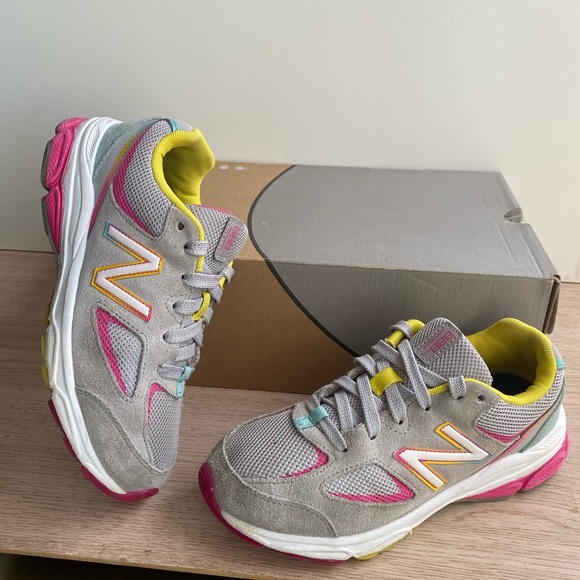 New Balance Other - New Balance 888 v2 Grey/Pink Kids Sneakers - SZ 3 Y